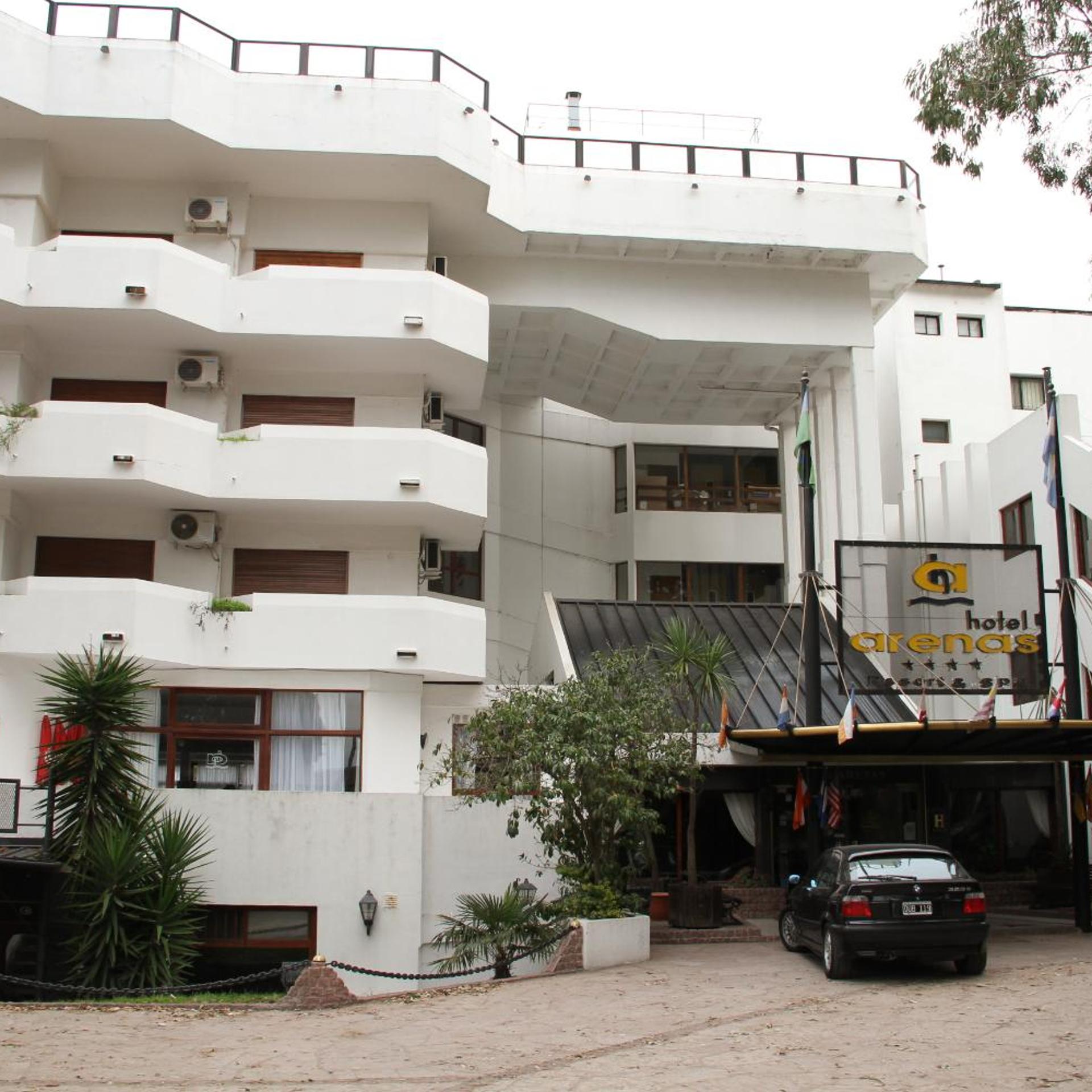 Hotel Arenas 1/50