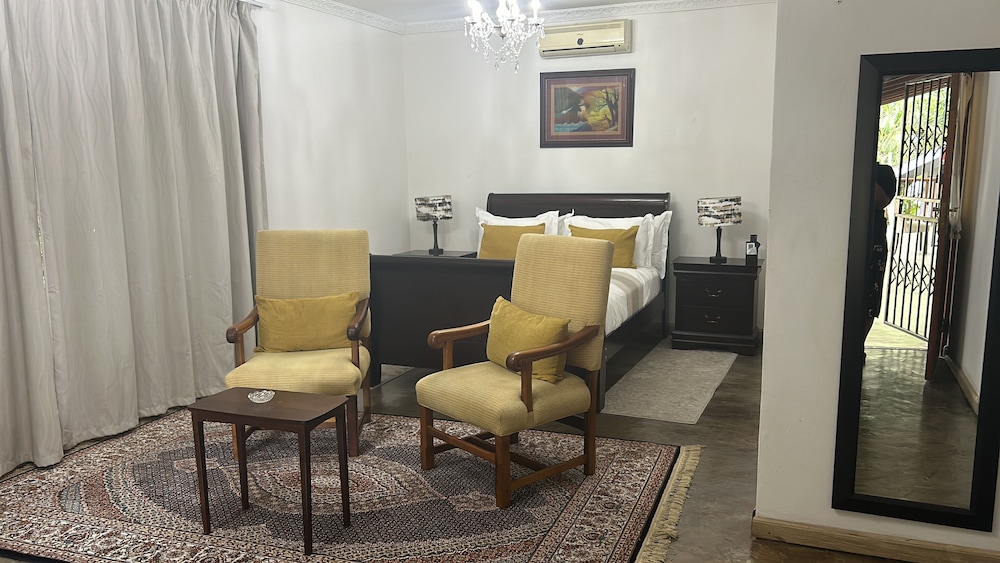 Calla Lily Guesthouse 21/27