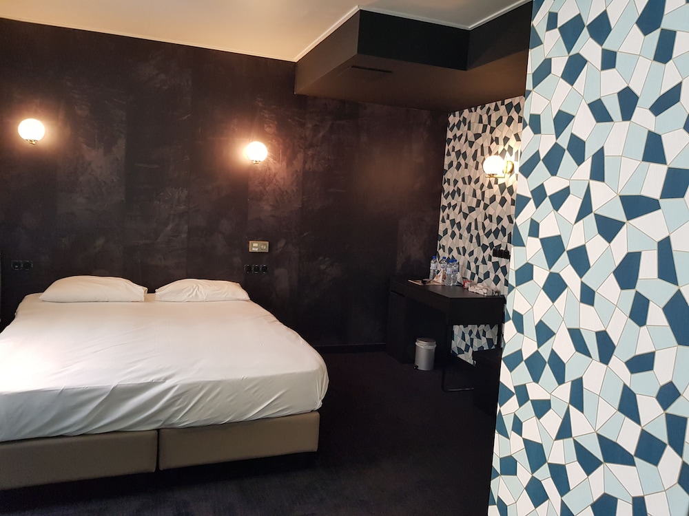Brit Hotel Aux Sacres - Reims Centre 29/51