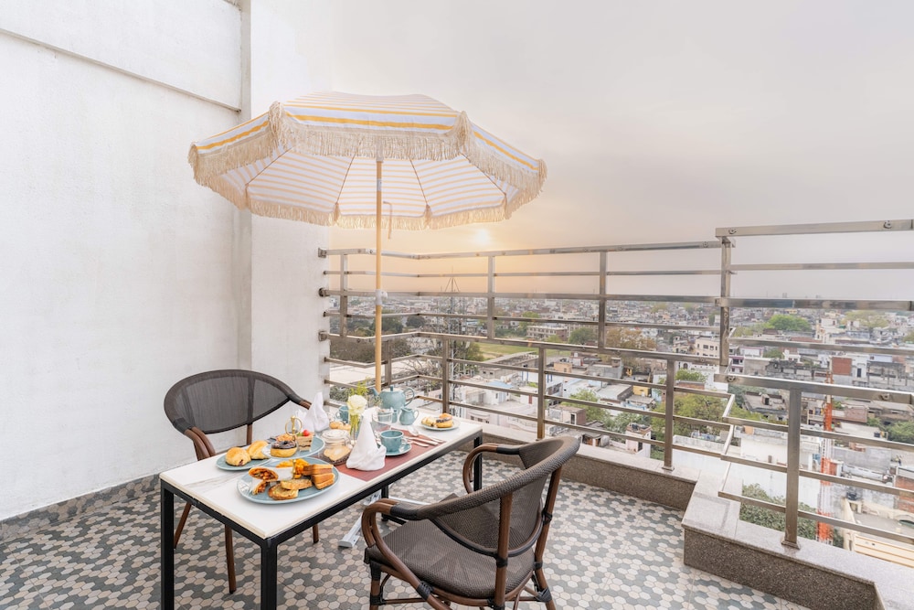 Nirvana Sarovar Portico Gorakhpur 39/62