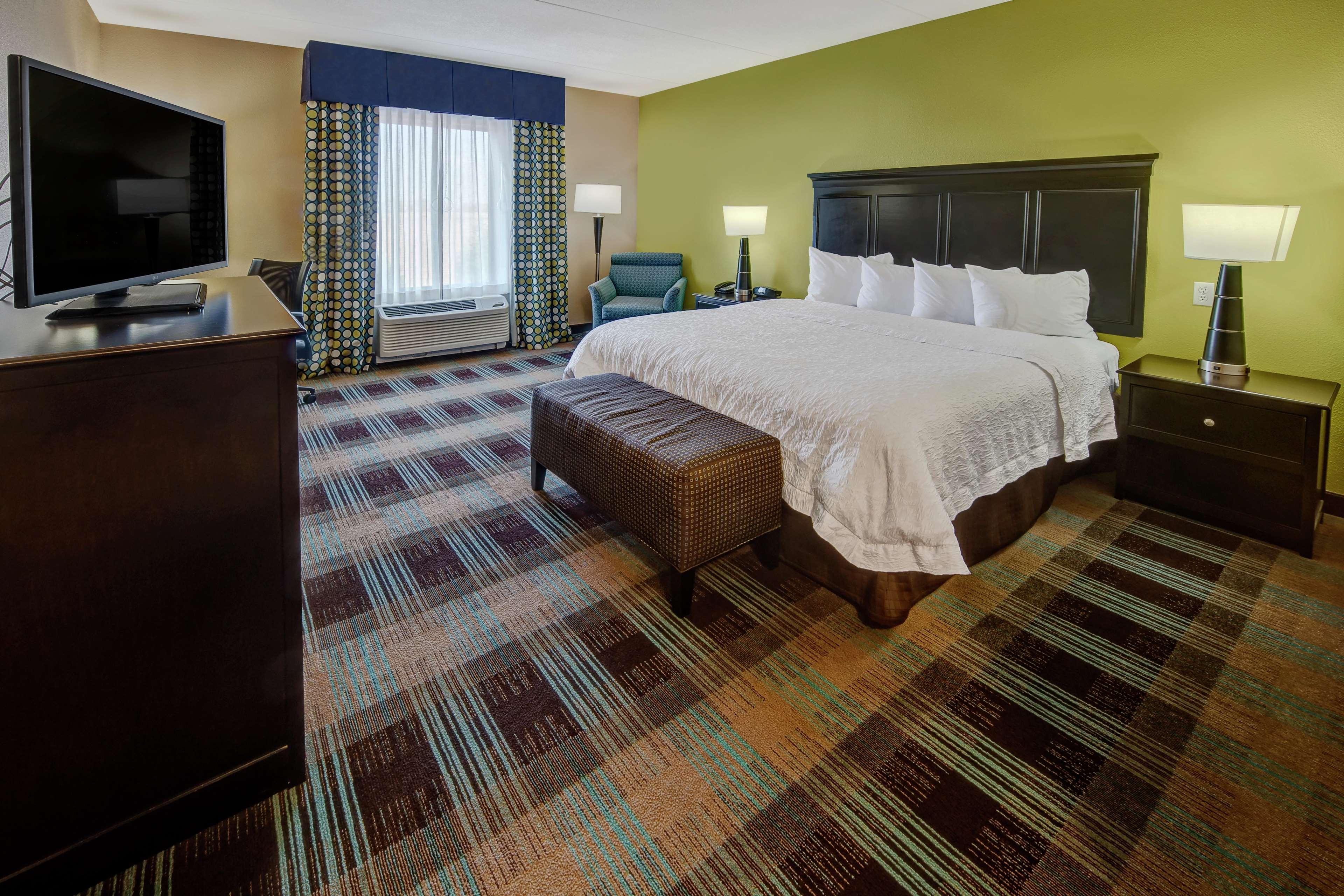 Room, Double Bed