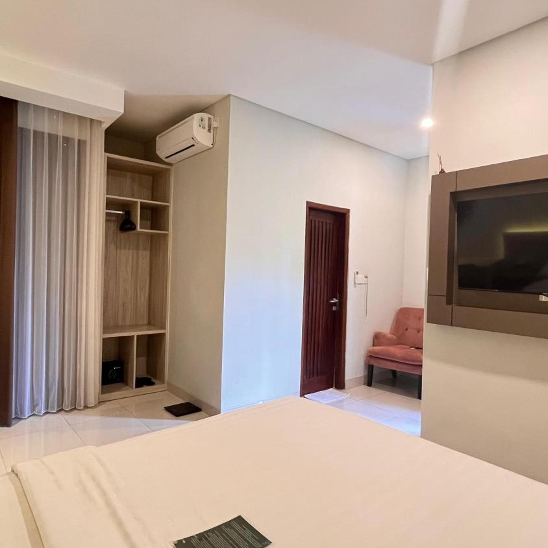 The Baliem Hotel 12/50