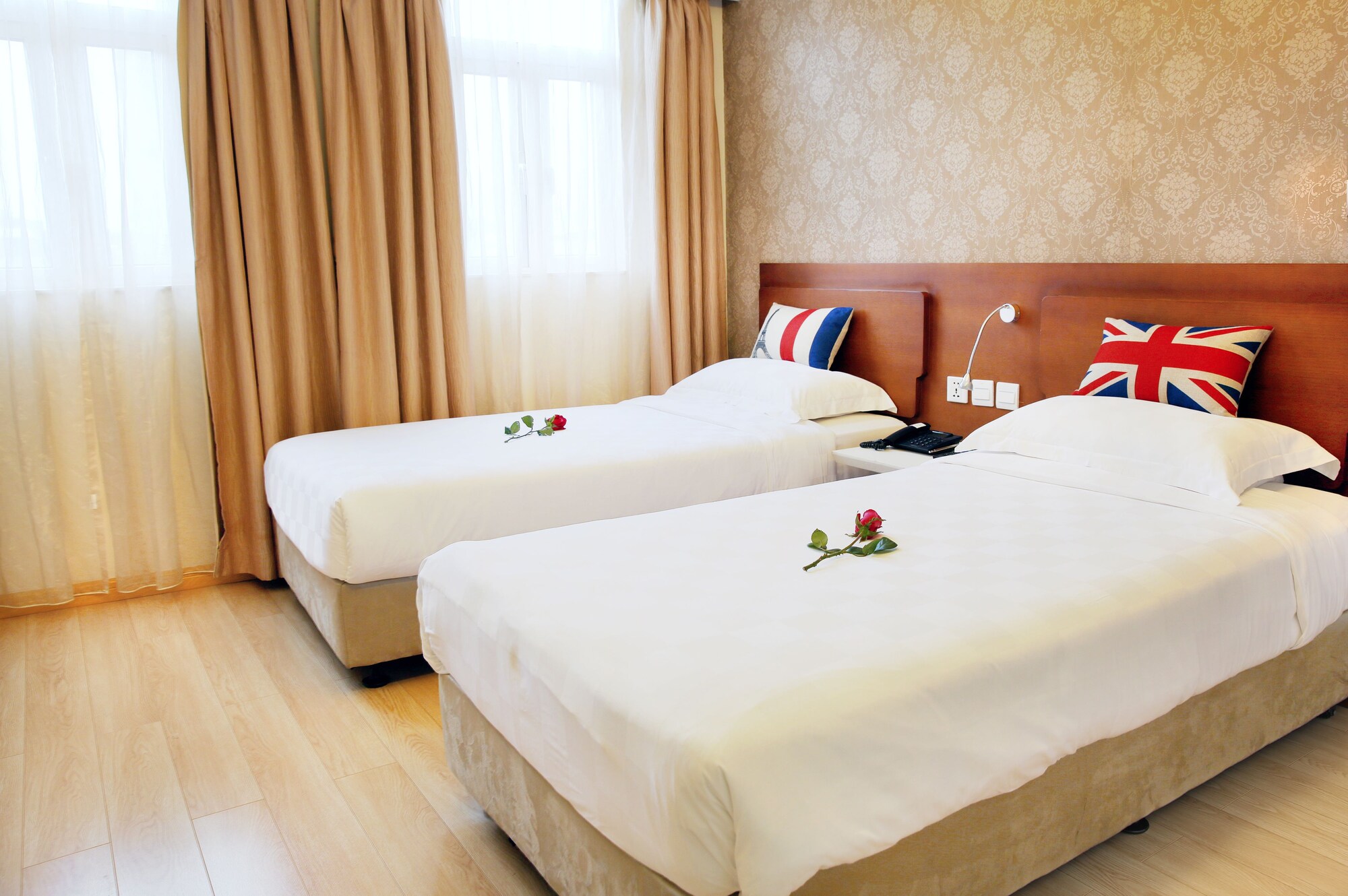 STANDARD, TWIN BEDS