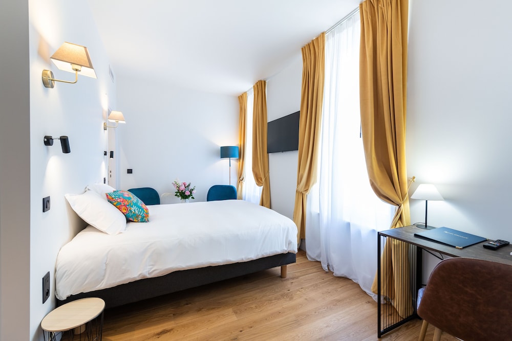 Hotel Nice Cote DAzur 6/26