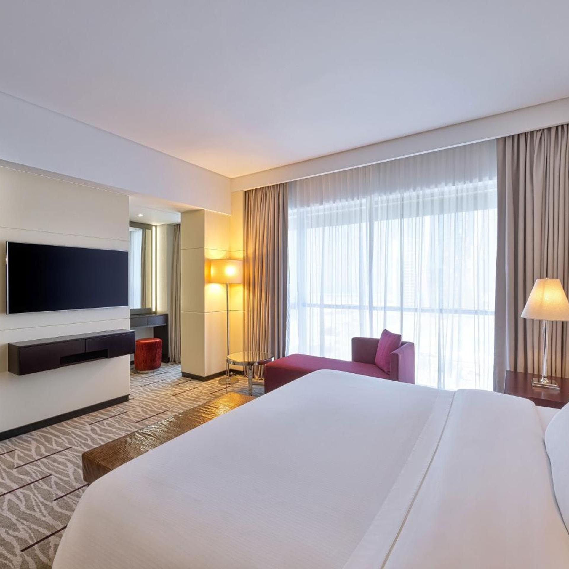 Diamond, Suite, King Bed