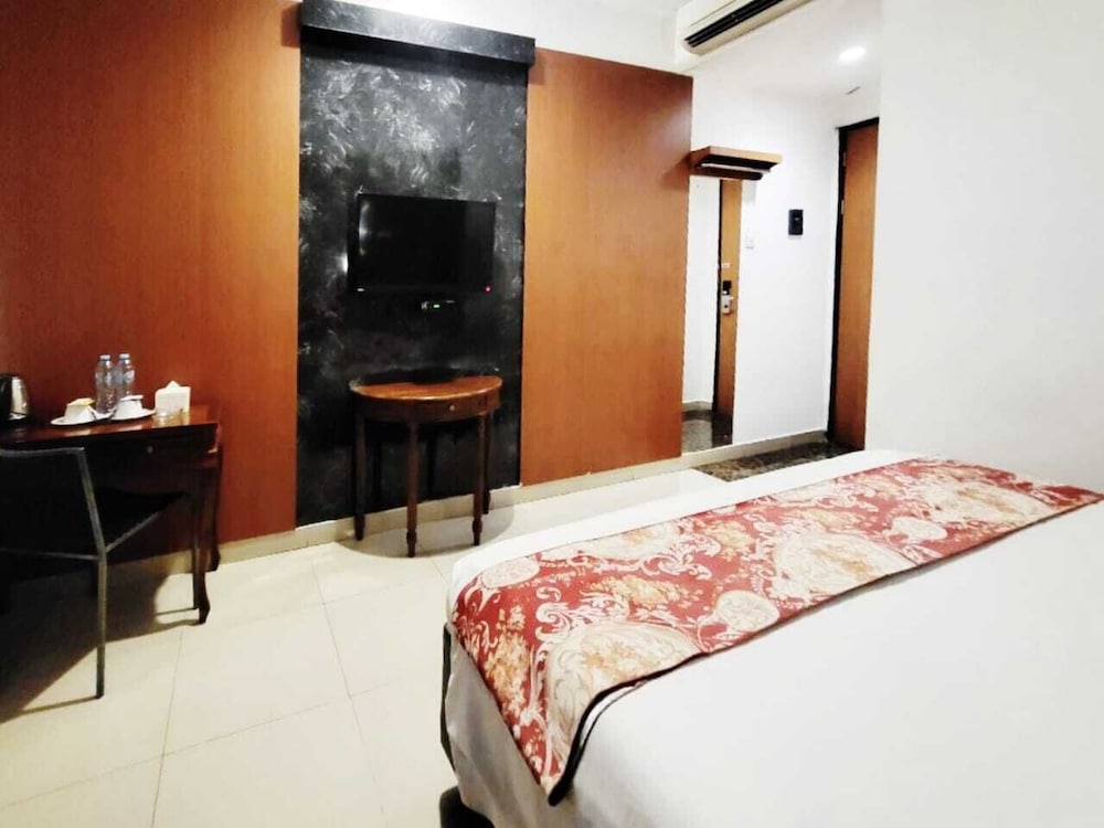 Hotel Marilyn Serpong - Tangerang Selatan 17/41