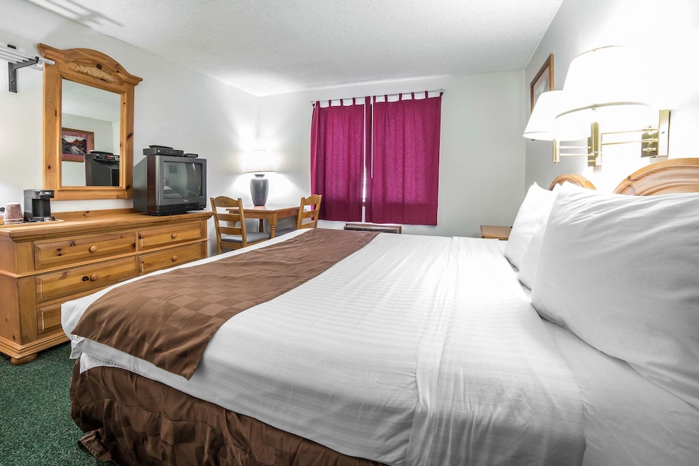 RODEWAY INN BRYCE CANYON 10/35