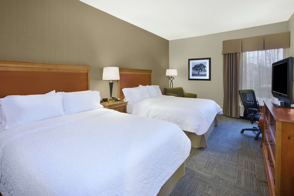 Hampton Inn Richmond West 16/46