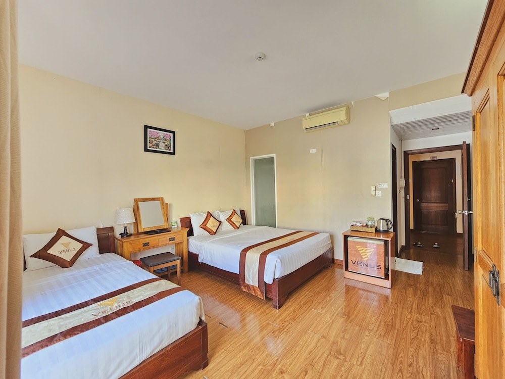 Venus Hotel - Massage & Sky Bar 20/43