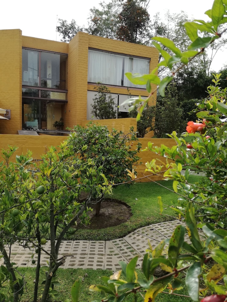 Casa en el Campo Hotel &amp; Spa 65/71