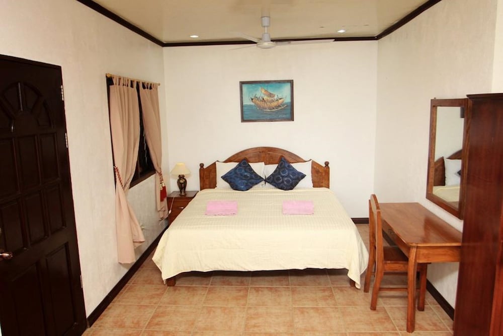 Bonita Oasis Beach Resort 21/60