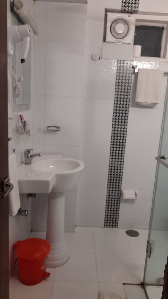 Hotel Kapil 66/66
