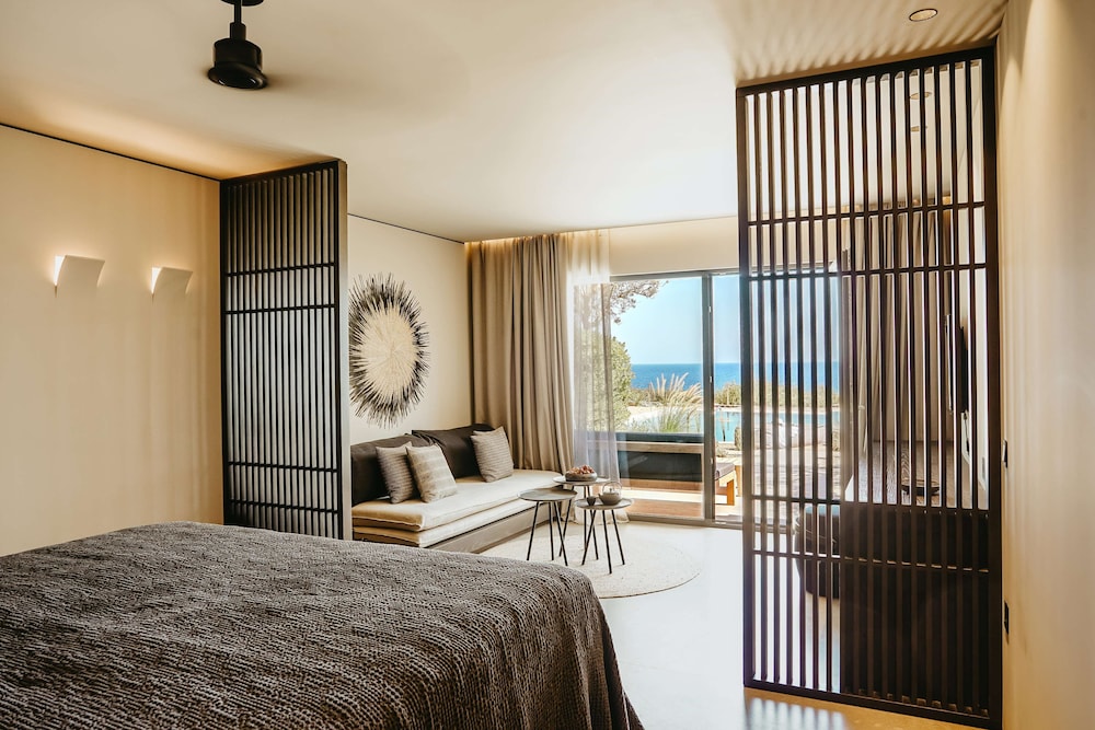 SUITE INFINITY LAGOON PRIVATE POOL