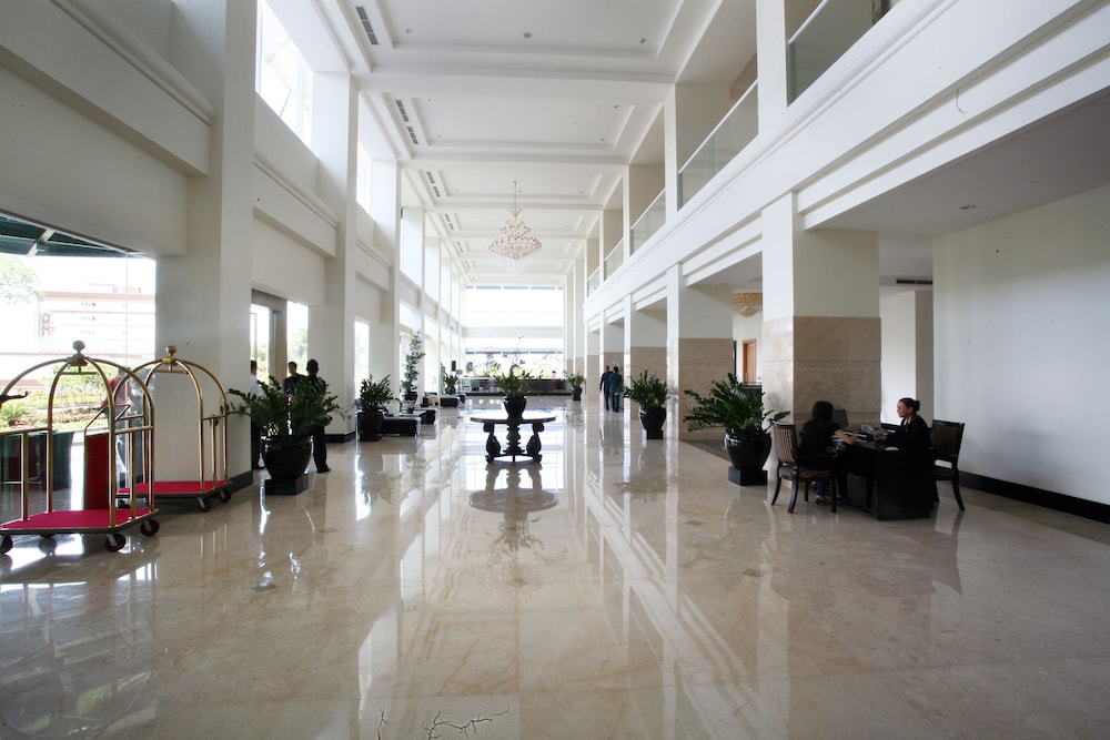 Sintesa Peninsula Hotel 25/40