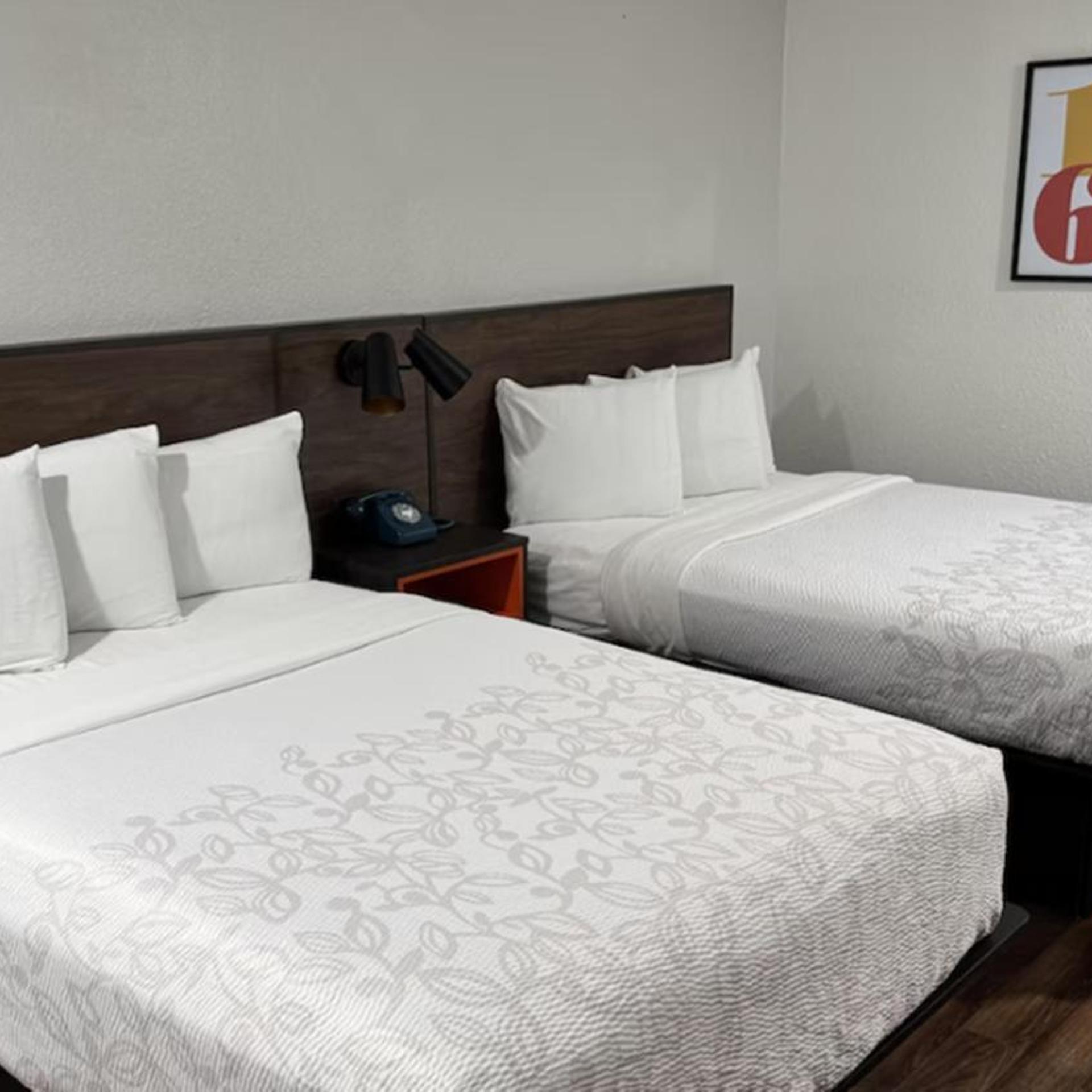 ROOM, QUADRUPLE, ACCESSIBLE