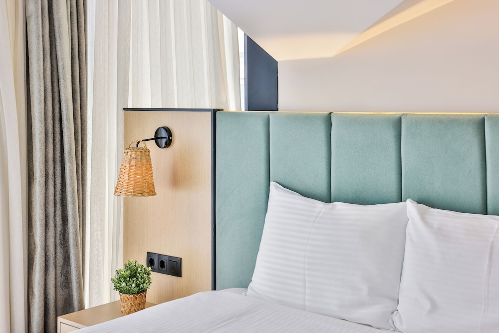 Sole Suites 19/49