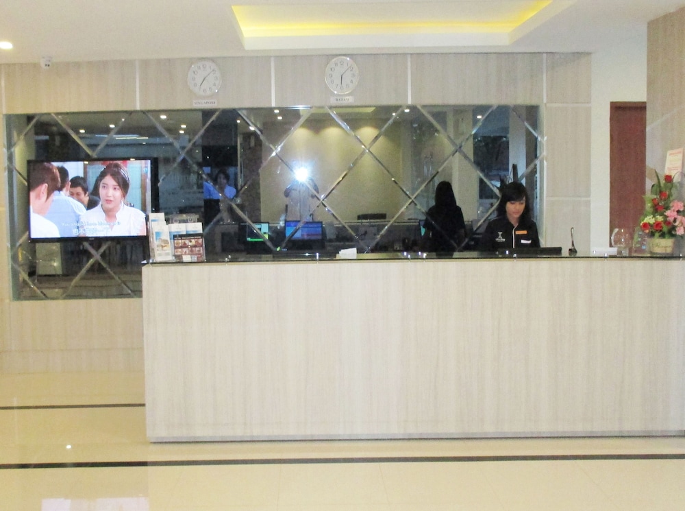 Nite And Day Batam Jodoh Square 7/38