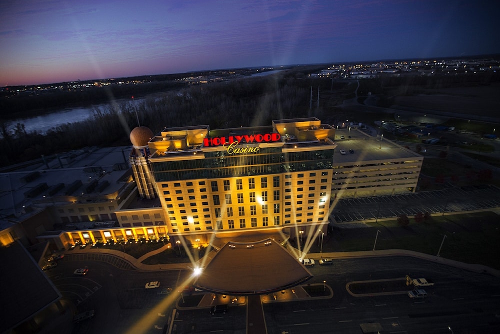 Hollywood Casino St Louis 1/50