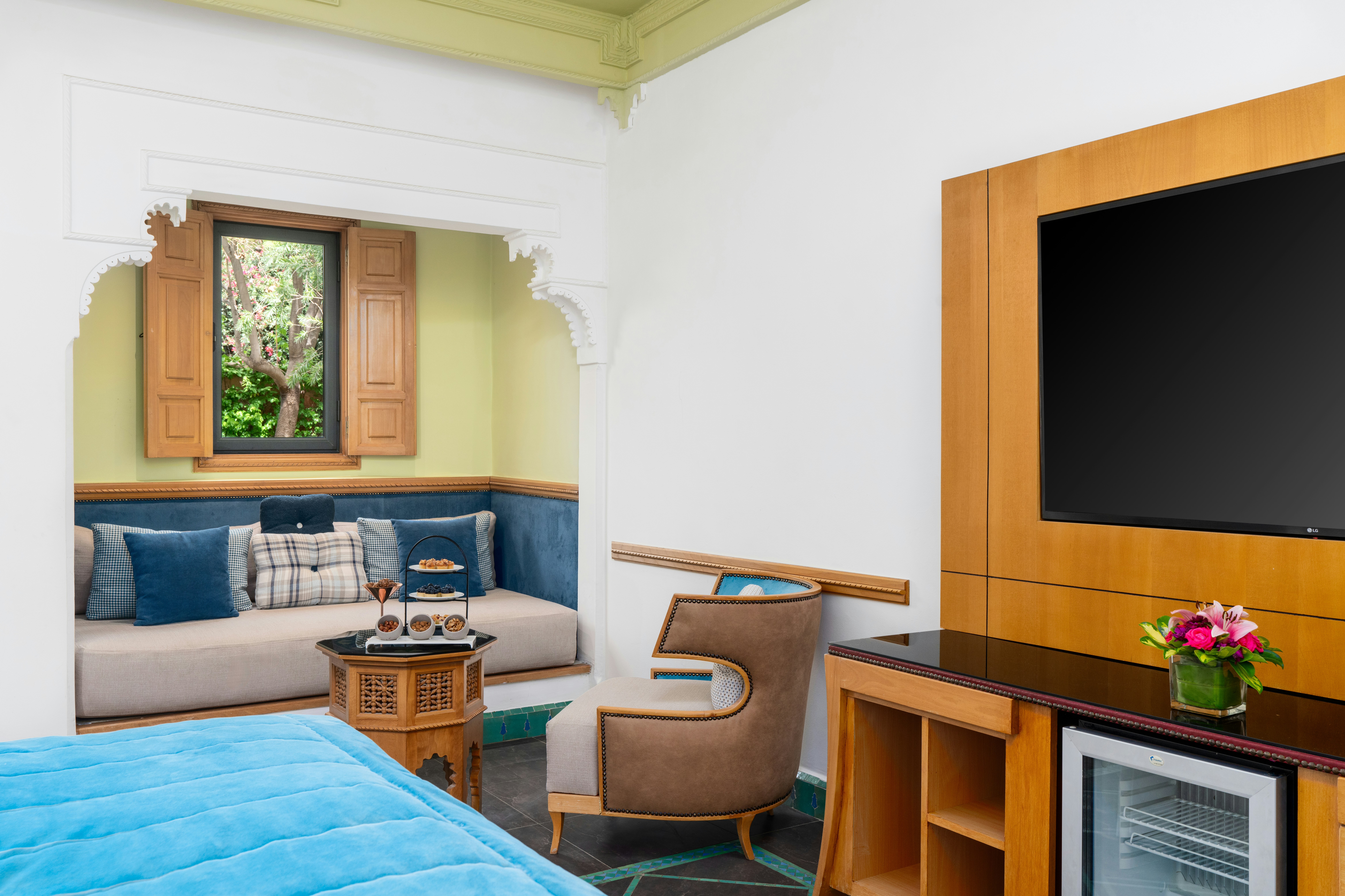 Presidential, Suite, Mountain and Pool View
