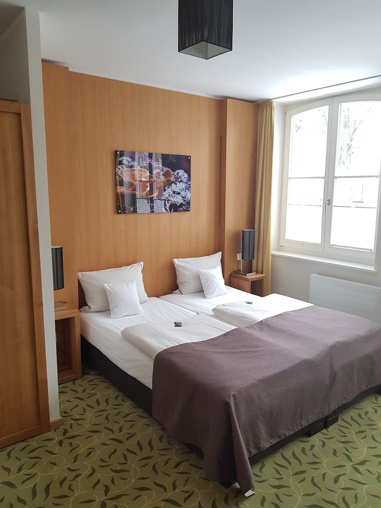 Hotel Hafenresidenz Stralsund 10/50