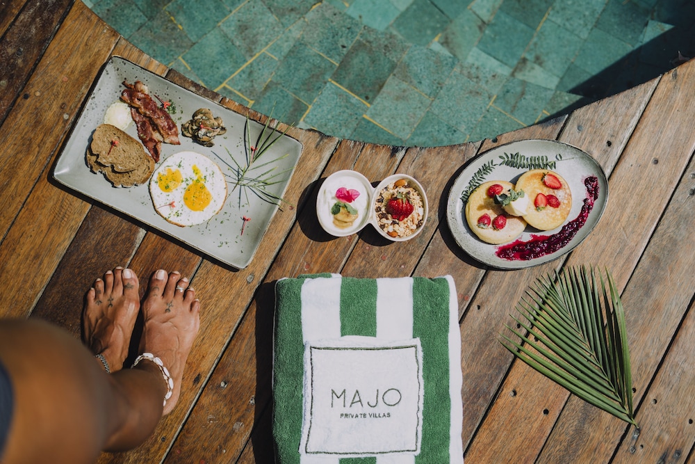 Majo Private Villas 10/30
