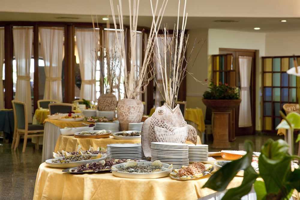 Hotel Continental Ischia 31/50