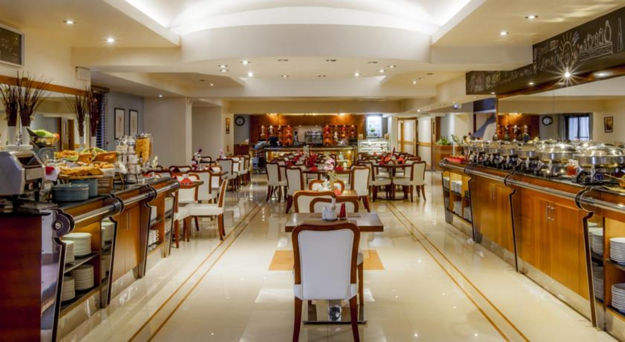 restaurant cafeteria