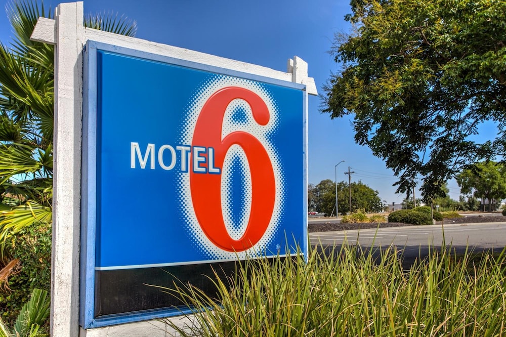 Motel6 Vacaville, CA 31/42