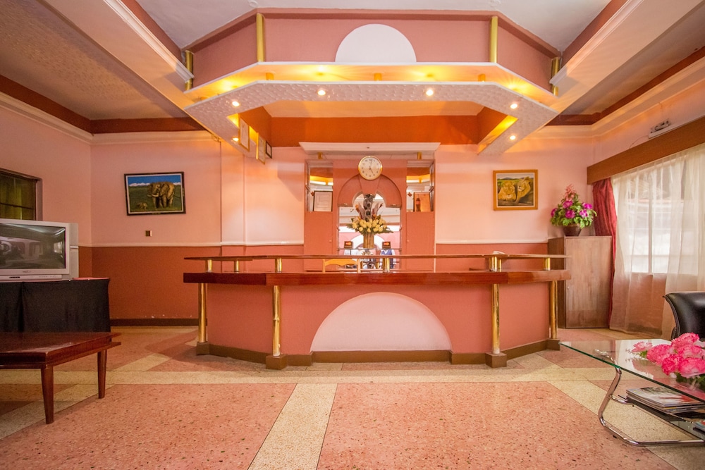 Chester Hotel 7/41