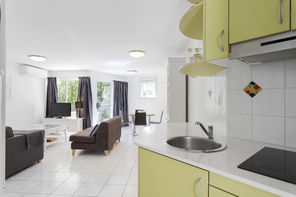 Eco Beach Resort Byron Bay 48/80