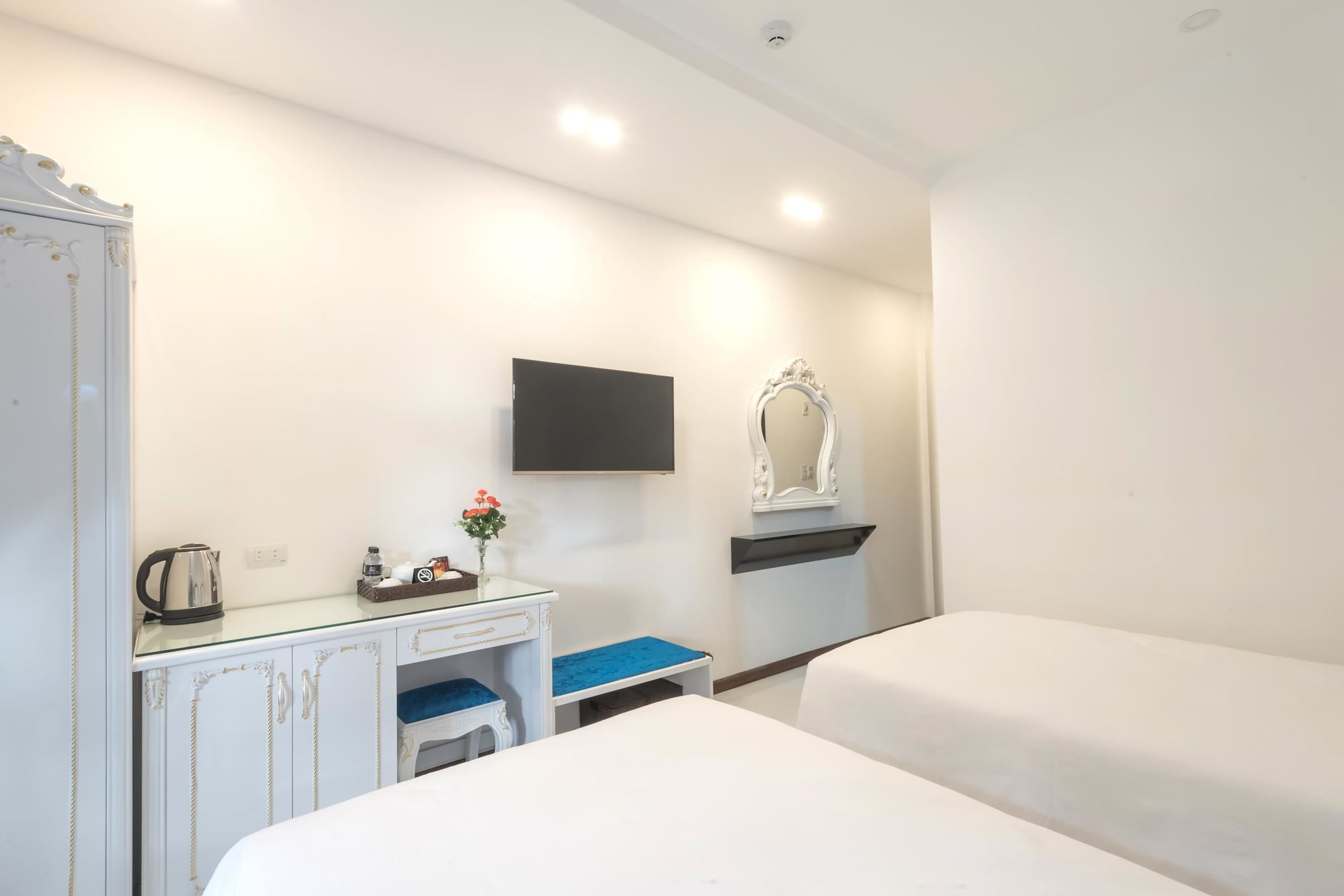 rooms