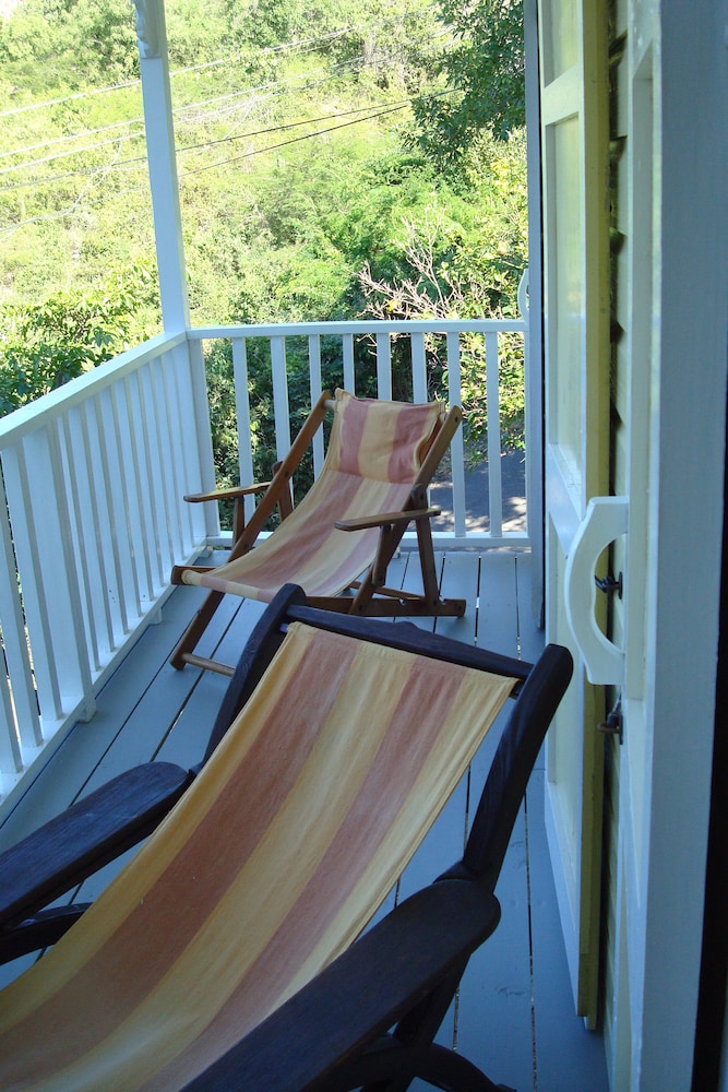 Galley Bay Cottages 22/50