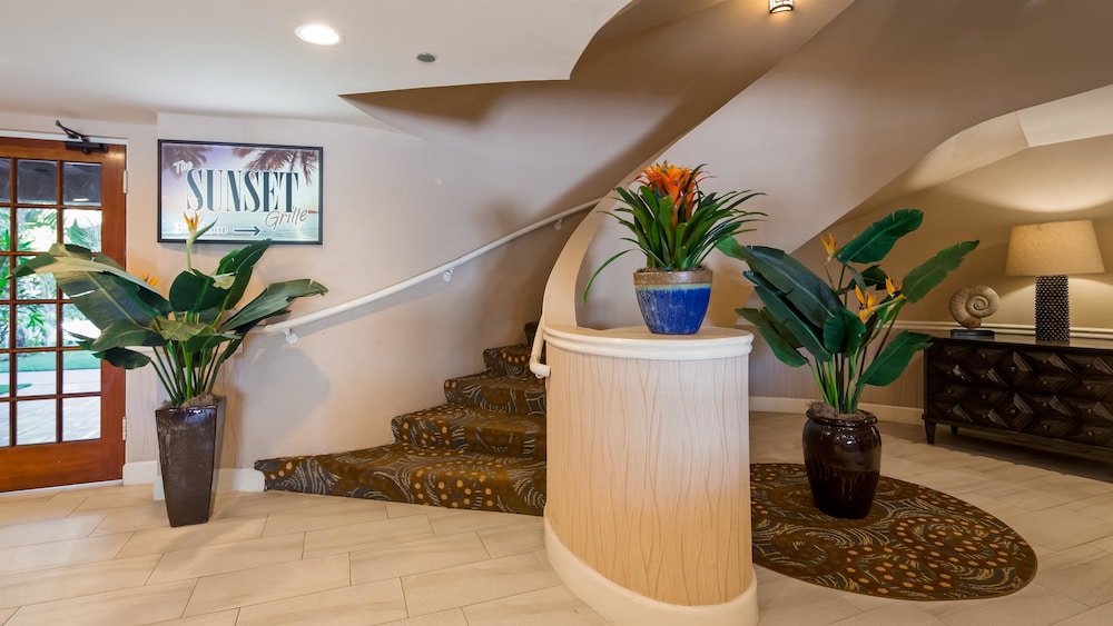 Best Western Plus Carpinteria Inn 6/42