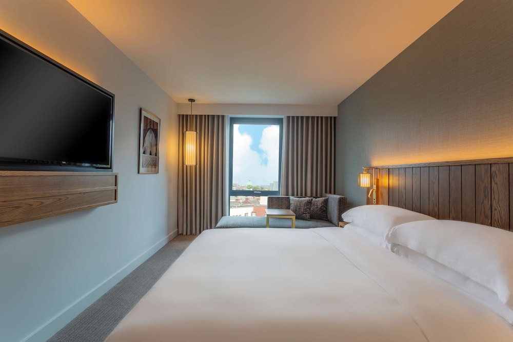 Hyatt Centric The Liberties Dublin 18/72