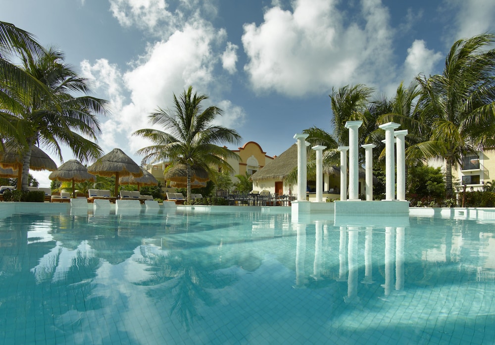 Grand Palladium Colonial Resort Spa All Inclusive 6/47
