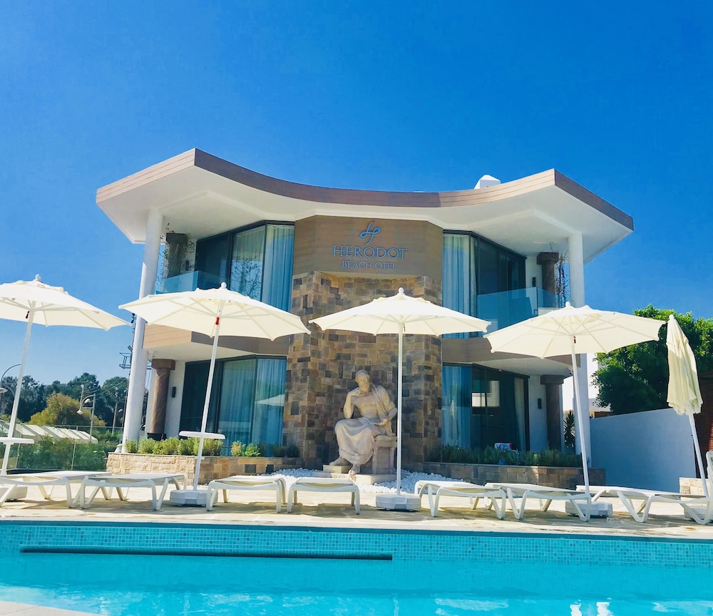 Herodot Beach Otel 2/50