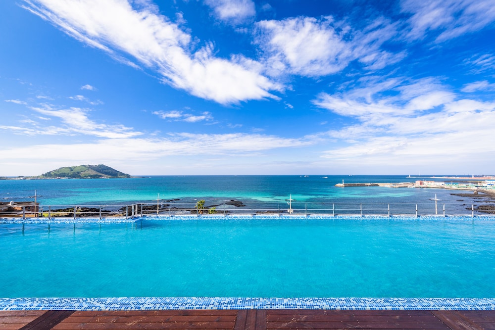 Augila Hotel Jeju Oceano Suites 49/61