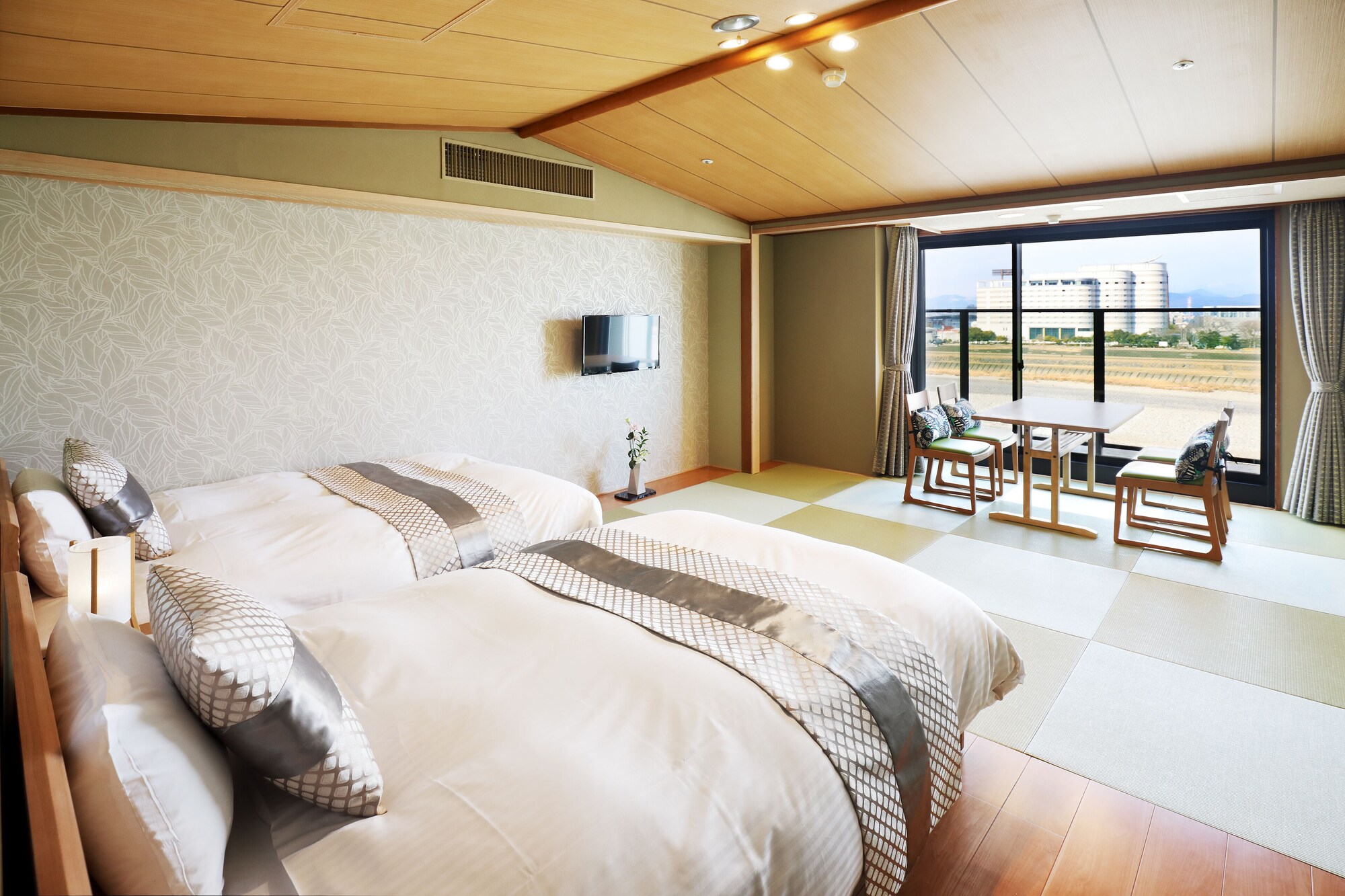 Japanese, Futon Bed, Twin Beds, River View, Outdoor Bath