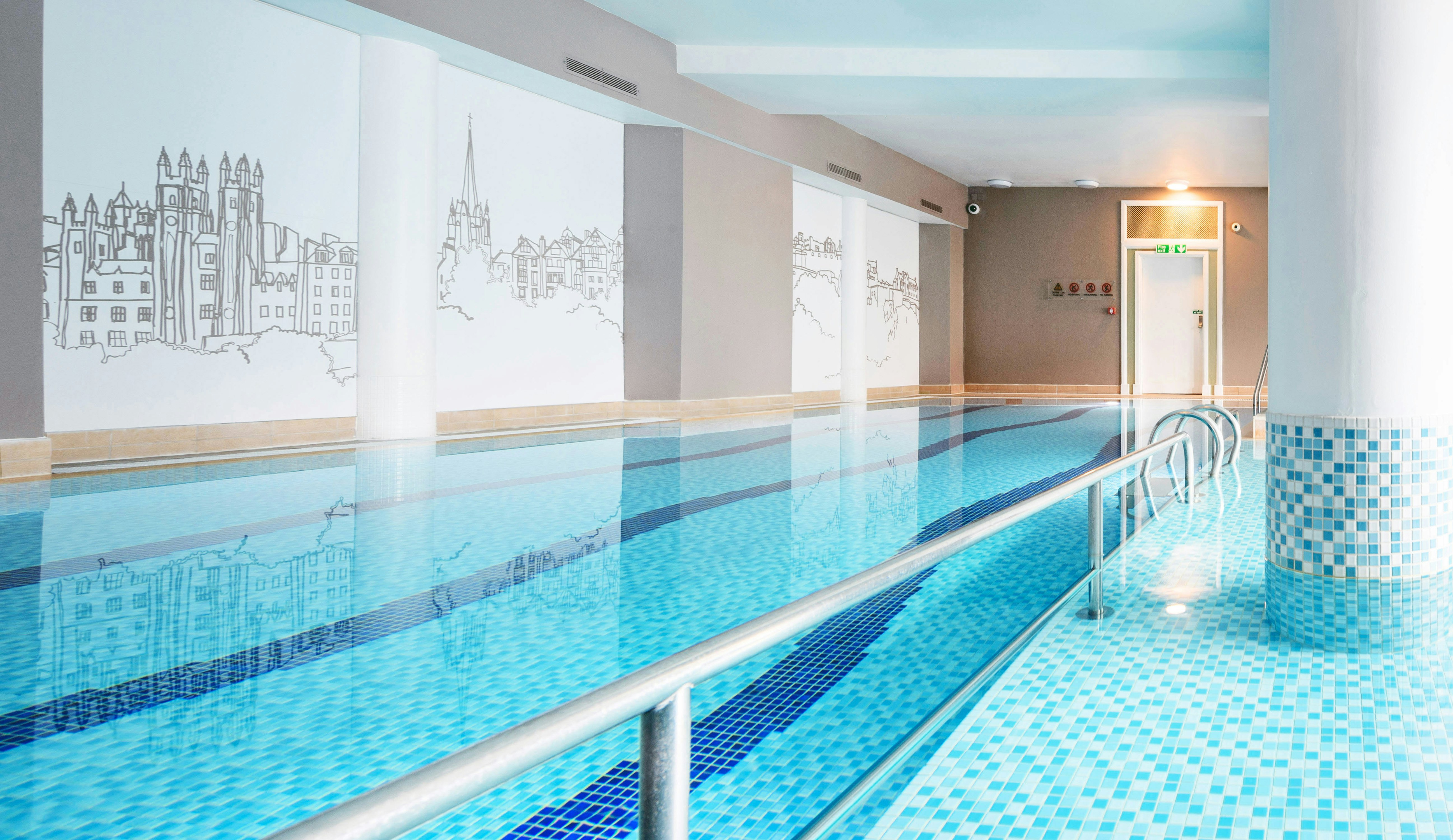 The Caledonian Edinburgh, Curio Collection by Hilton 21/60