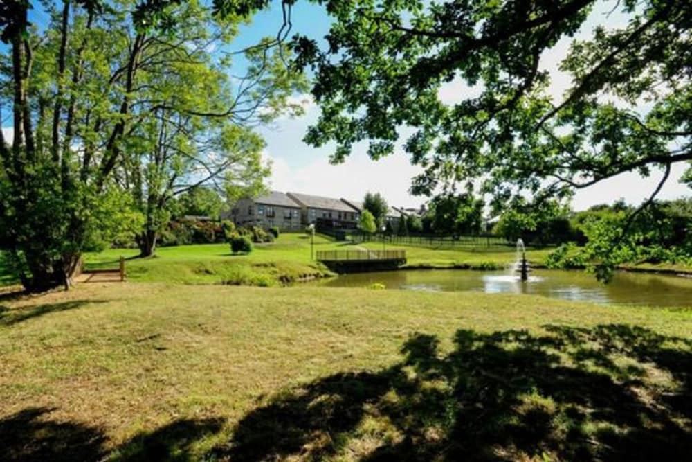 The Sitwell Arms Hotel 27/33