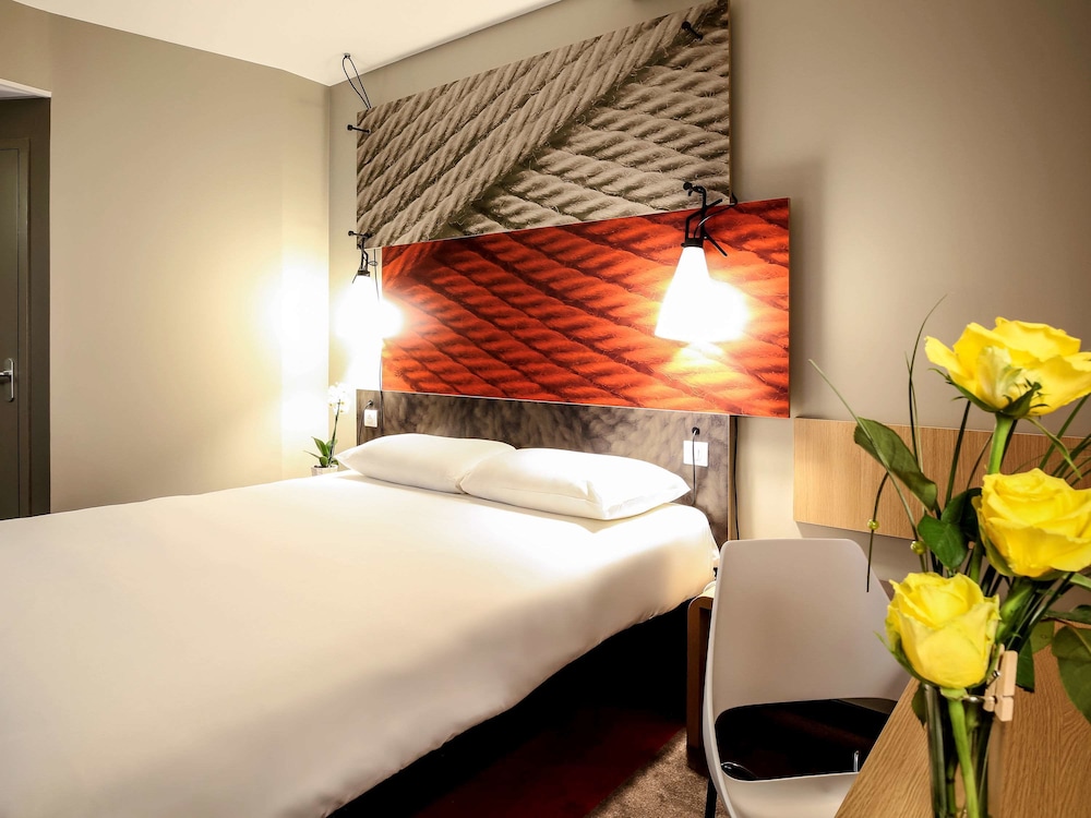 Ibis Niort Est Mendes France 9/47