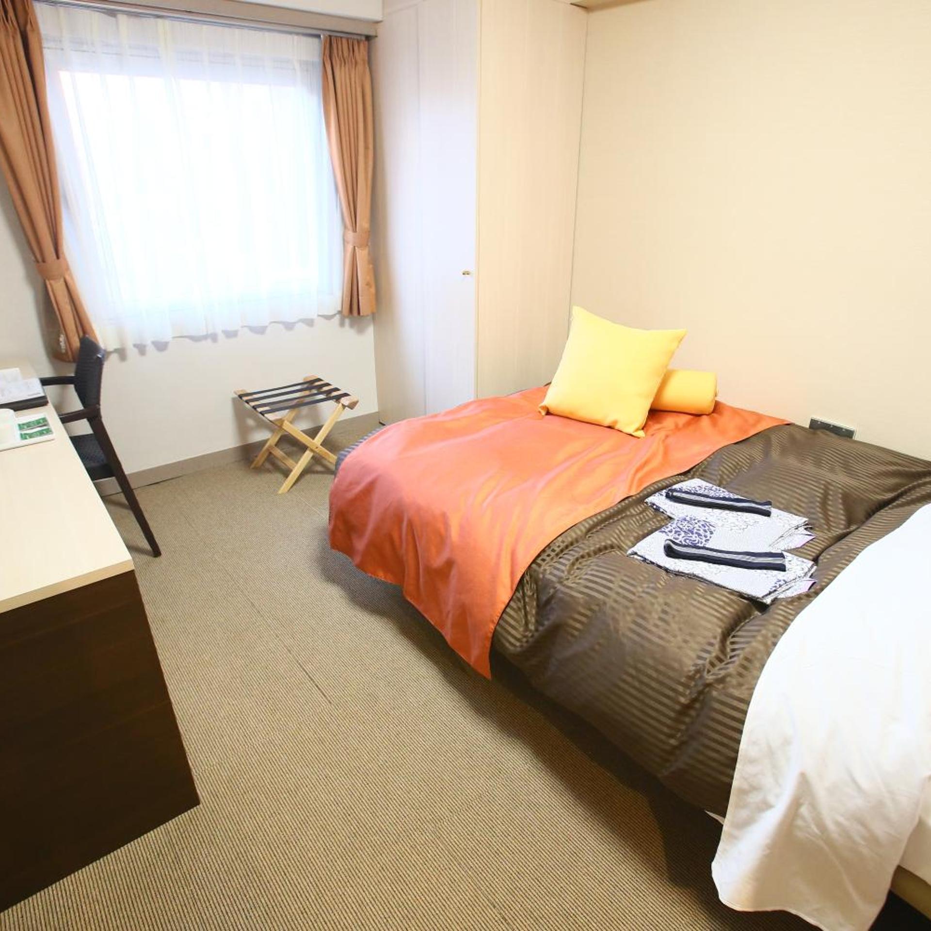 Hotel 1-2-3 Maebashi Mercury 28/50