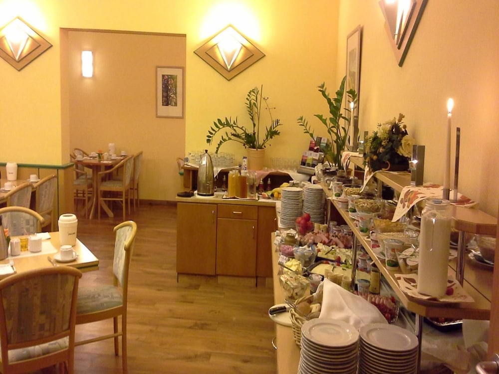 Hotel Am Schloss 32/50