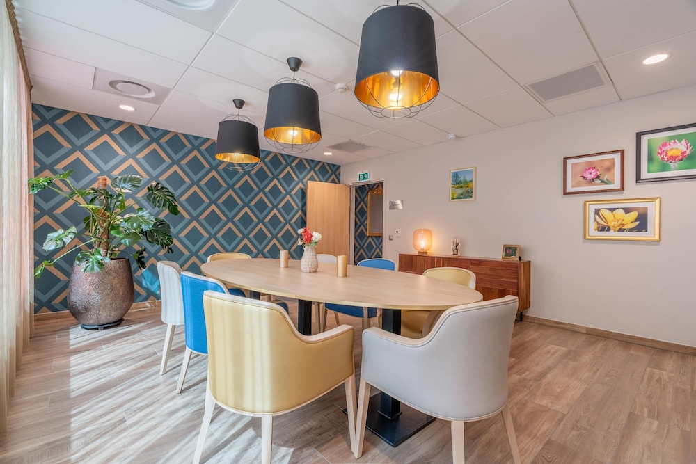 Quality Aparthotel Villefontaine 24/33