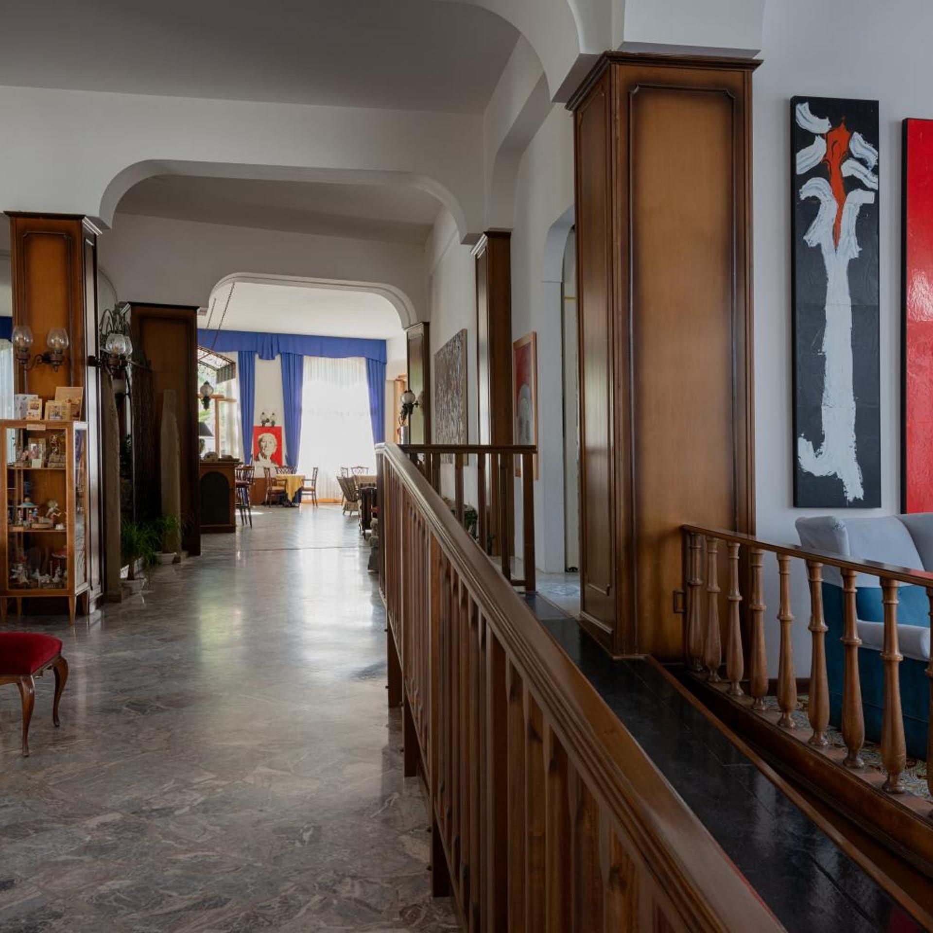 Grand Hotel Excelsior 9/66