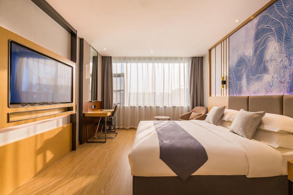 ORIENTAL, DOUBLE BED