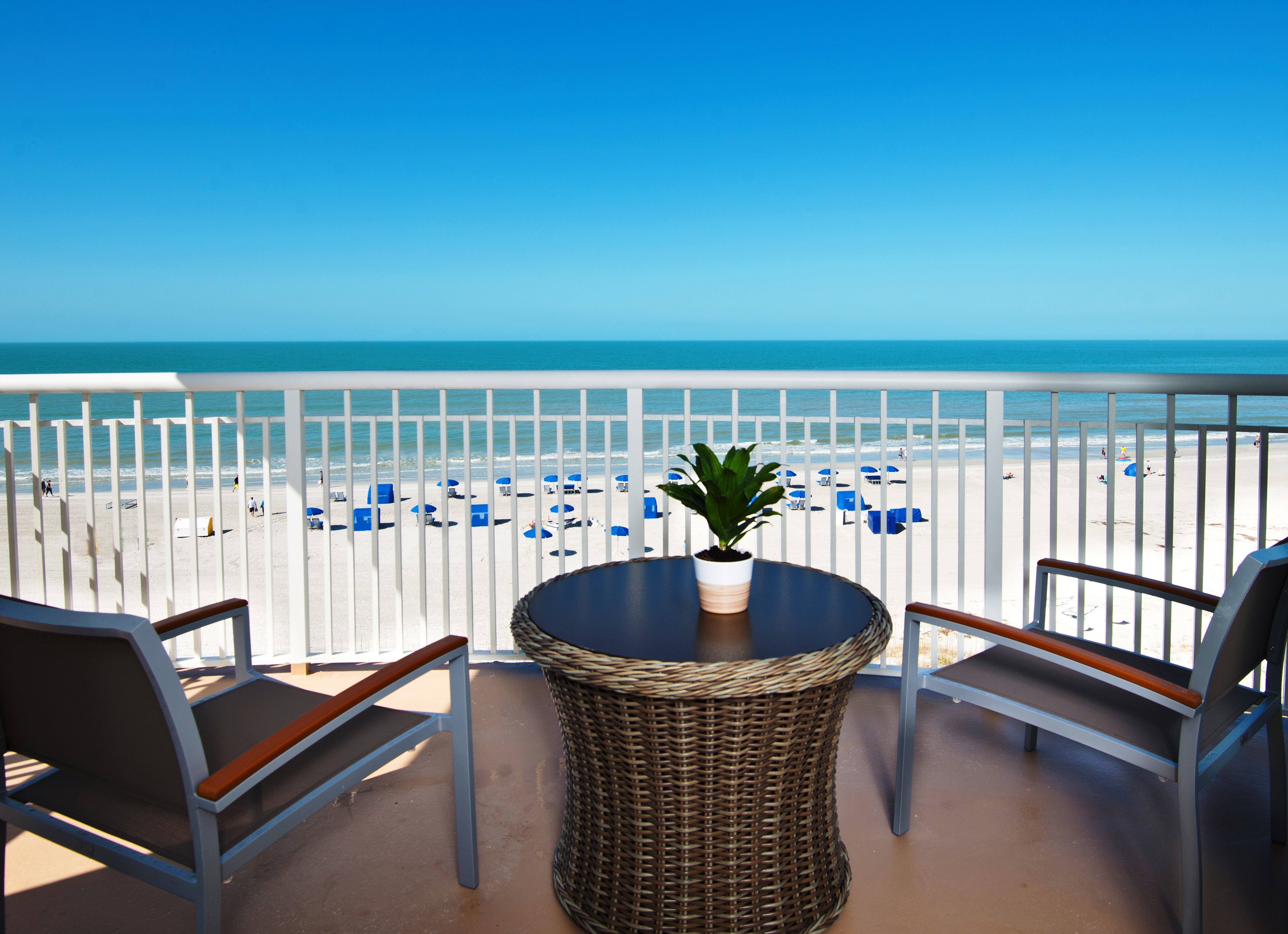 Beach House Suites By The Don Cesar 44/45