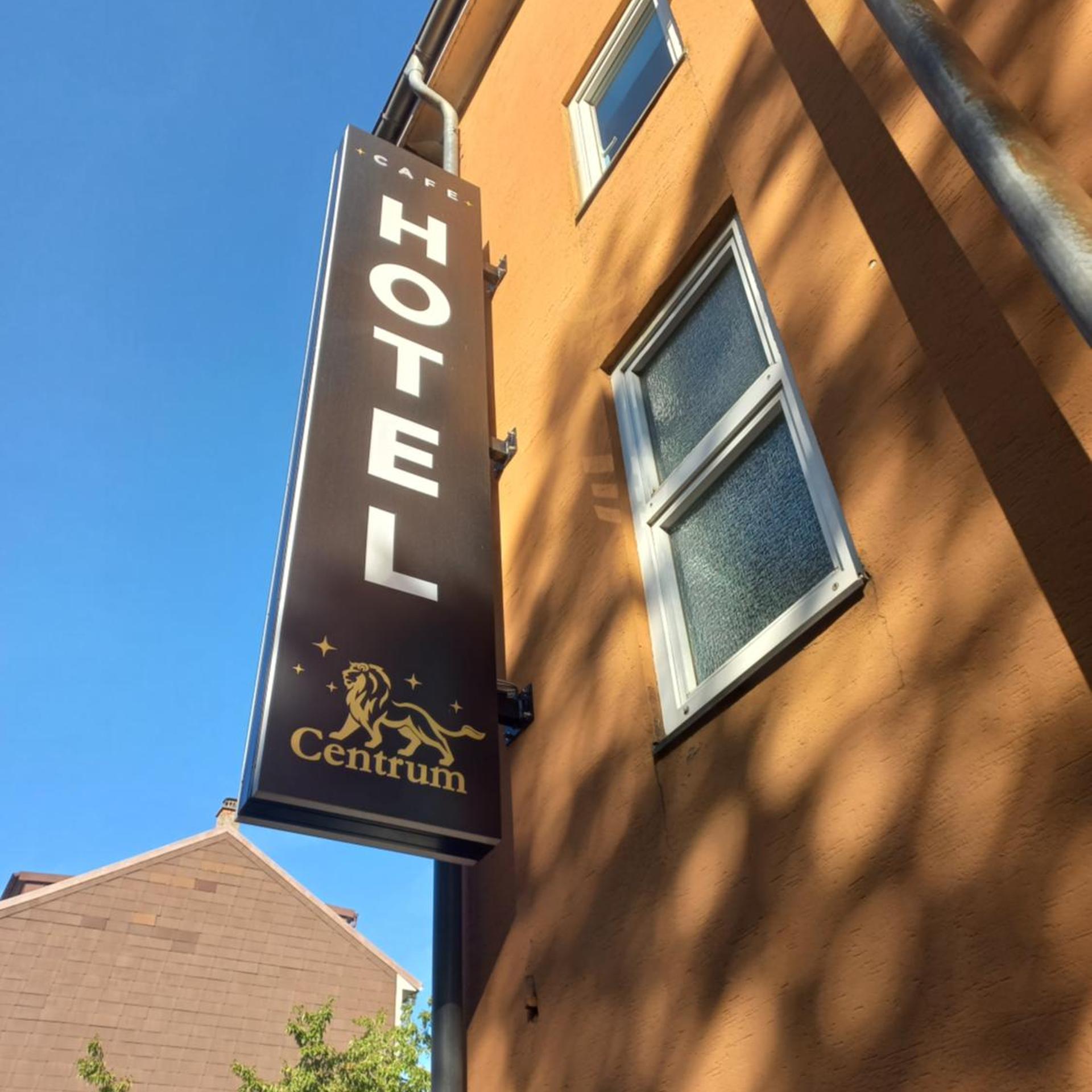Cafe Hotel centrum 2/26