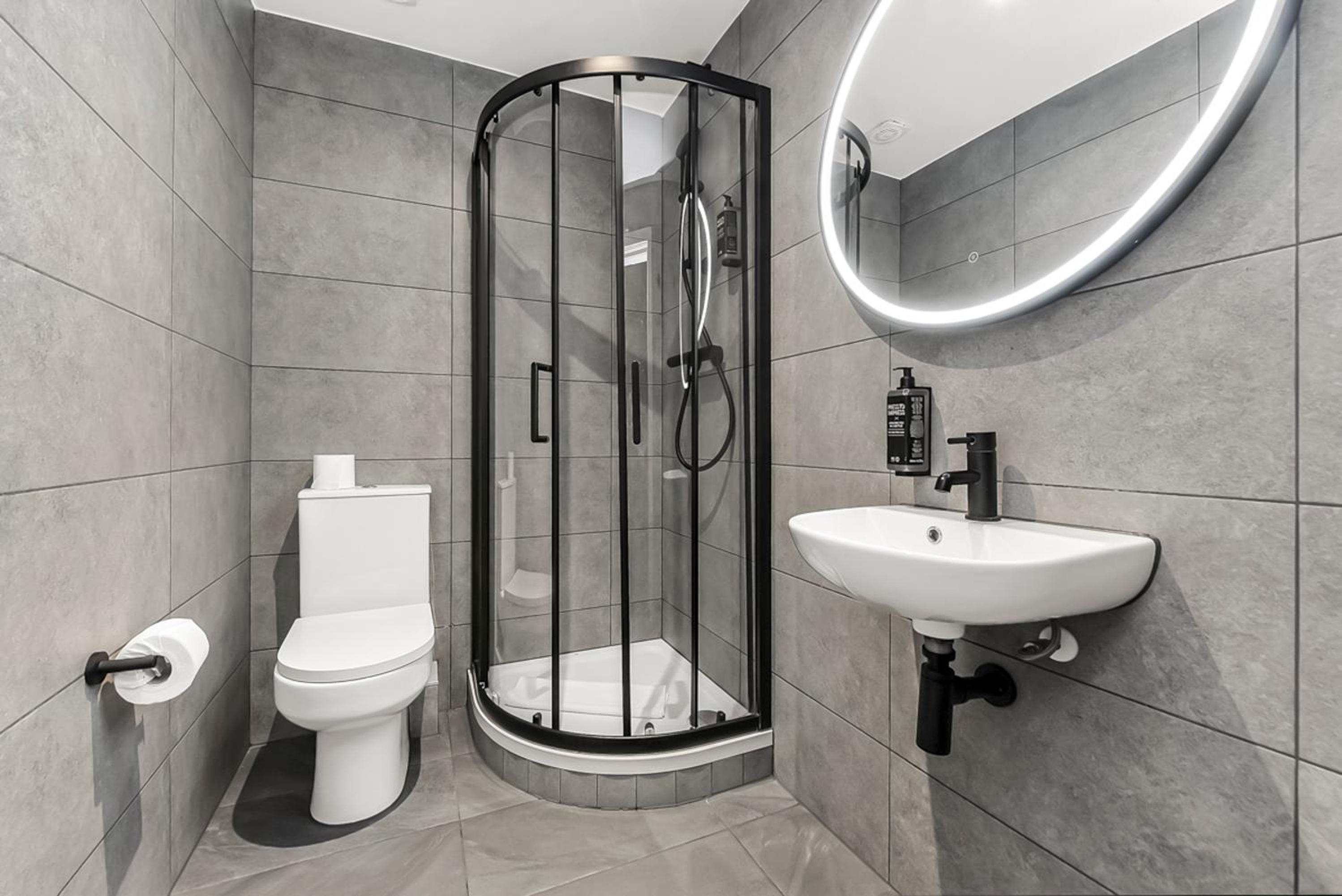 غرفة عائلية بسرير مزدوج، Heeton Concept Hotel - Kensington London 8/10