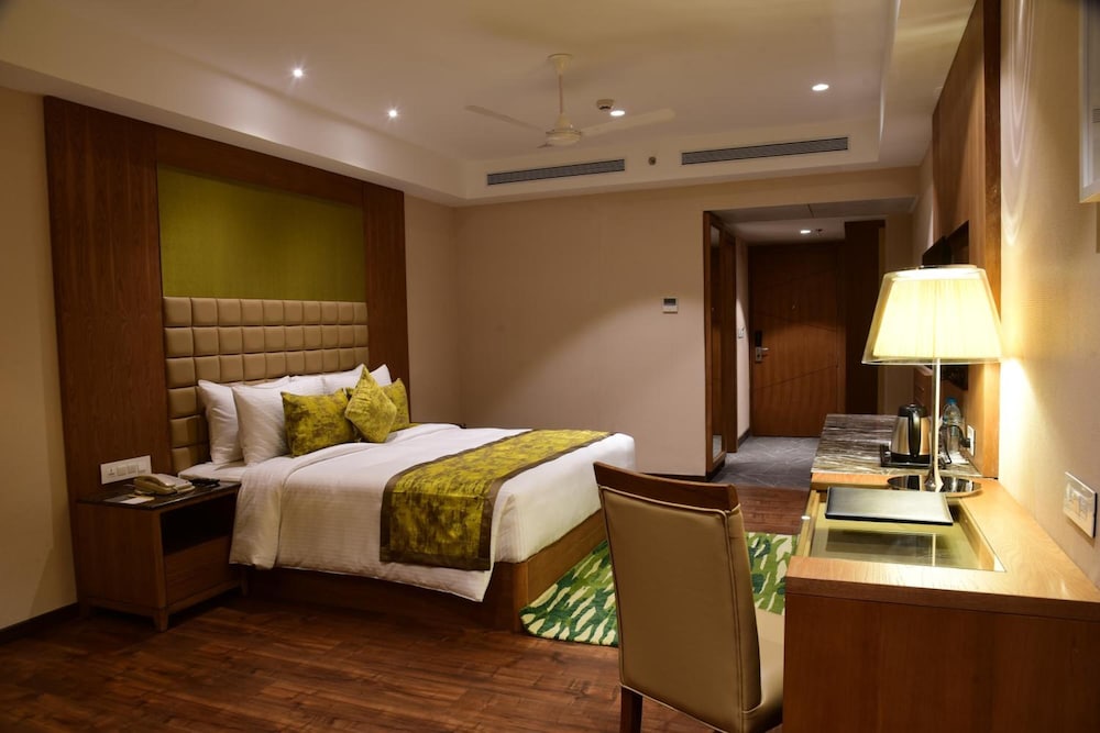 Lemon Tree Hotel Siliguri 17/31